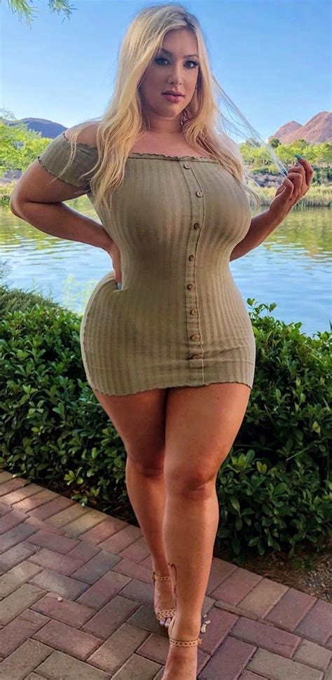 thick busty porn nude